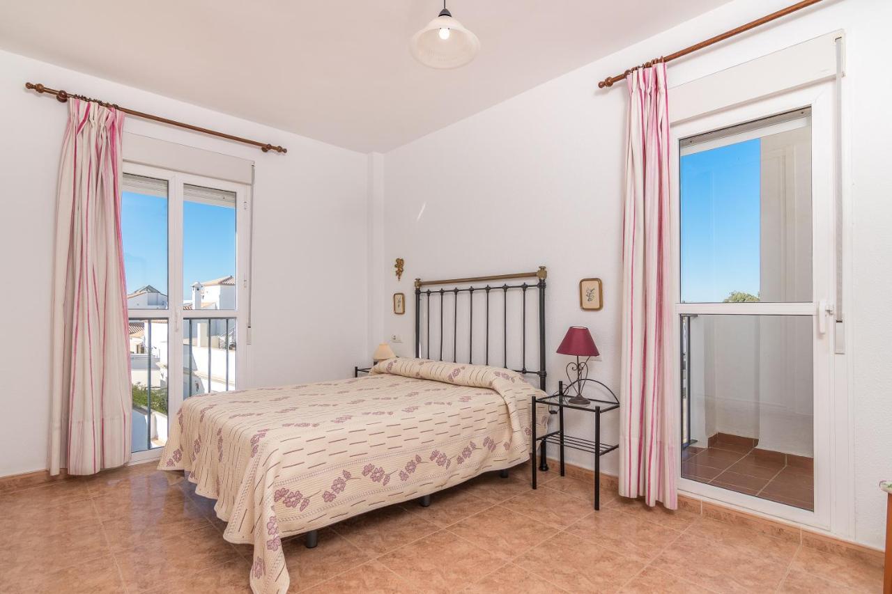 Apartamento Las Torres Conil De La Frontera Exterior foto